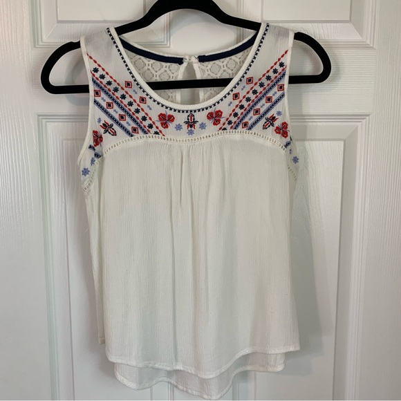 Xhilaration White Embroidered Sleeveless Tank Top, size Med - Picture 6 of 6